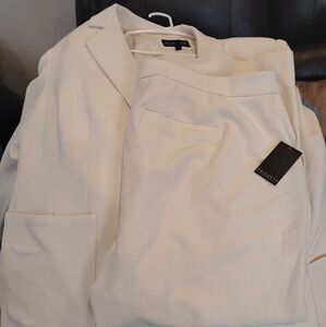Eloquii Cream suit pants 20 with tag and jacket 24 no tag